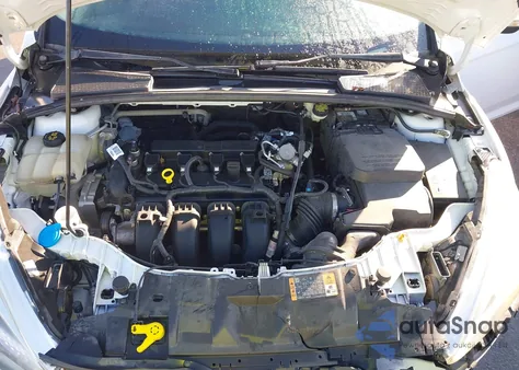 2016 Ford Focus Se z USA, uszkodzony, nr VIN 1FADP3K23GL343736